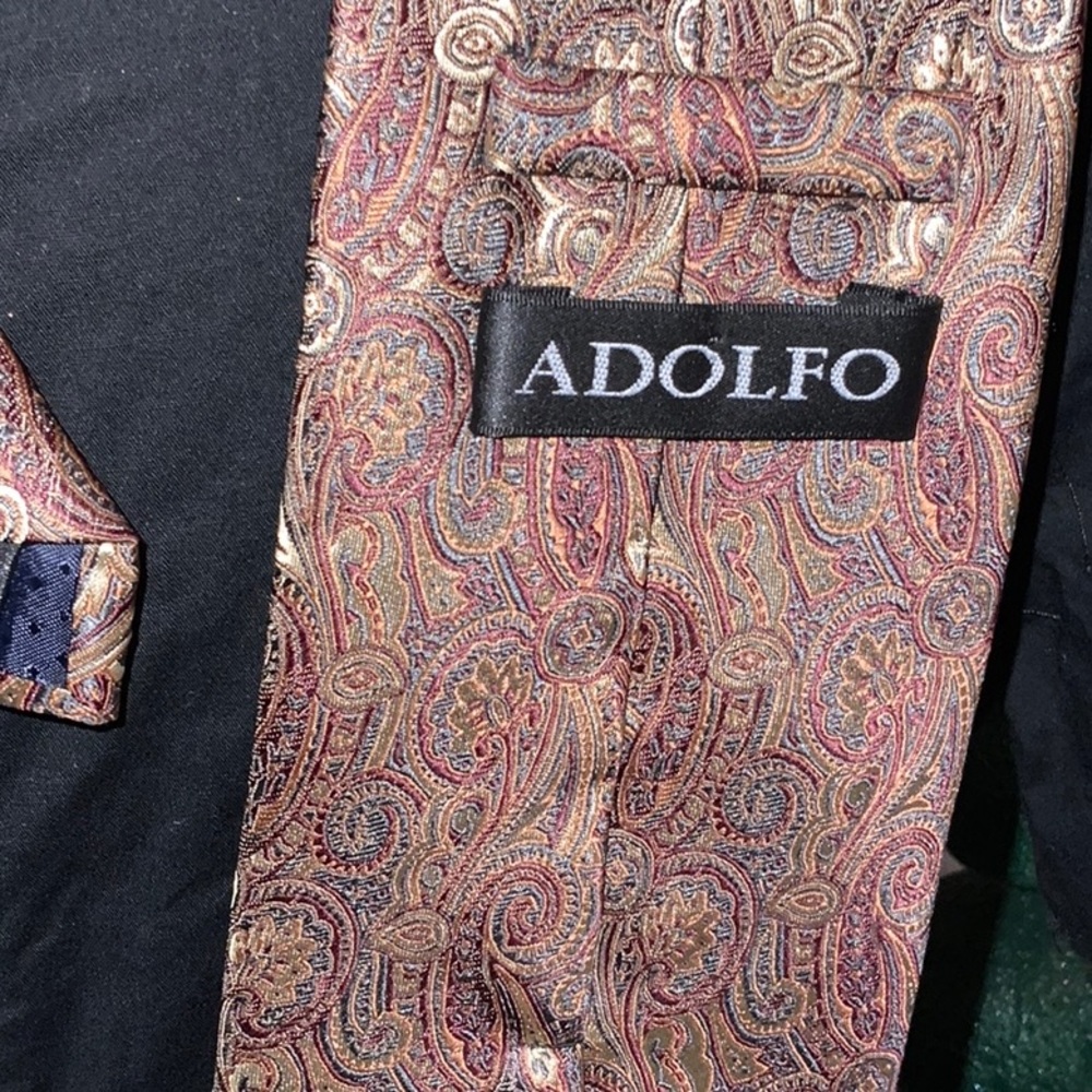 Adolfo men’s tie